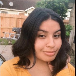 Meet your Posher, Madeline